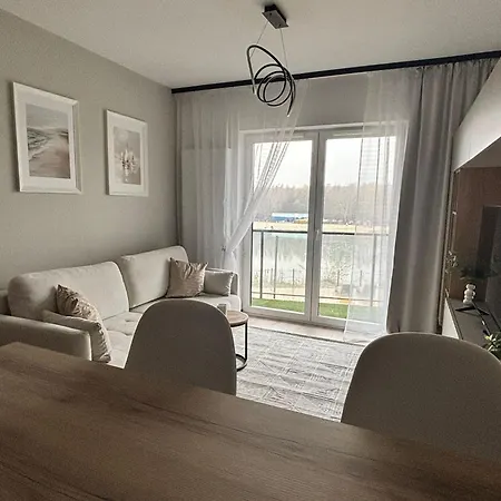 Nad Jeziorem - Kwiatkowskiego 44c Drabinianka