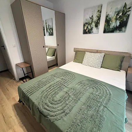Nad Jeziorem - Kwiatkowskiego 44c Drabinianka Appartamento *